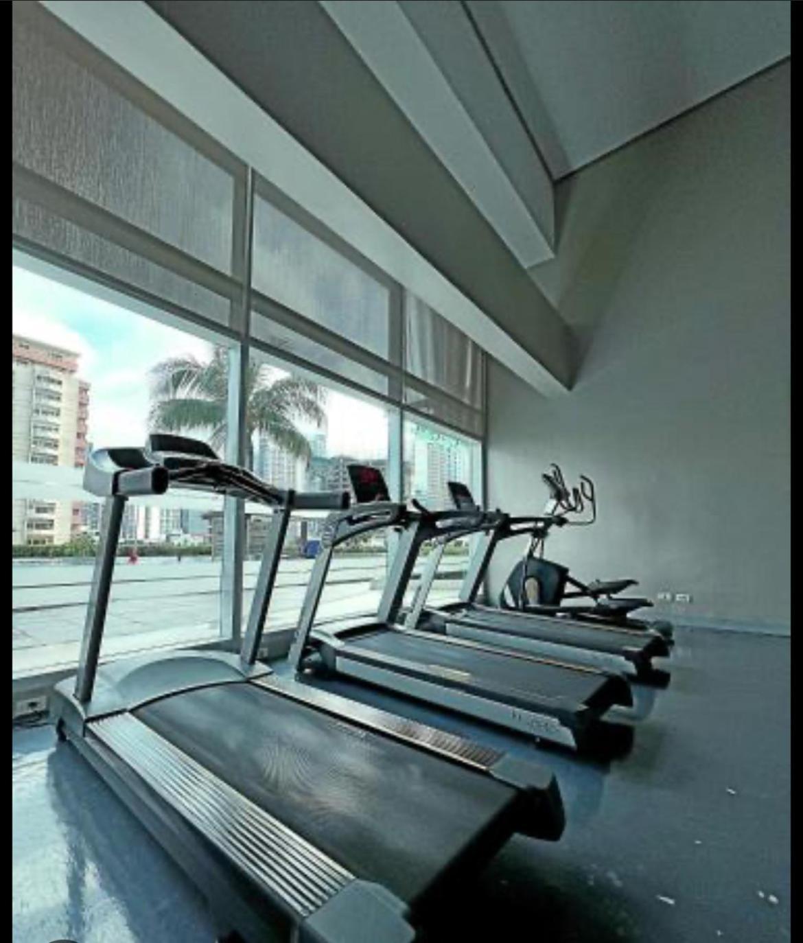 Avery Condo Suite At The Beacon Makati Makati City Esterno foto