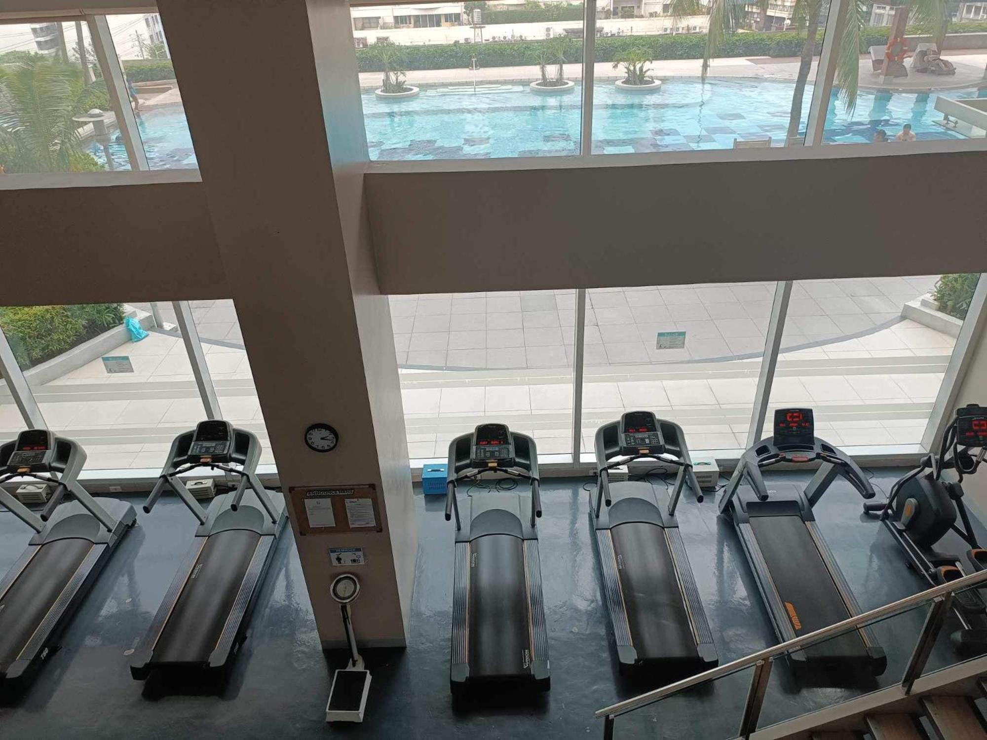 Avery Condo Suite At The Beacon Makati Makati City Esterno foto