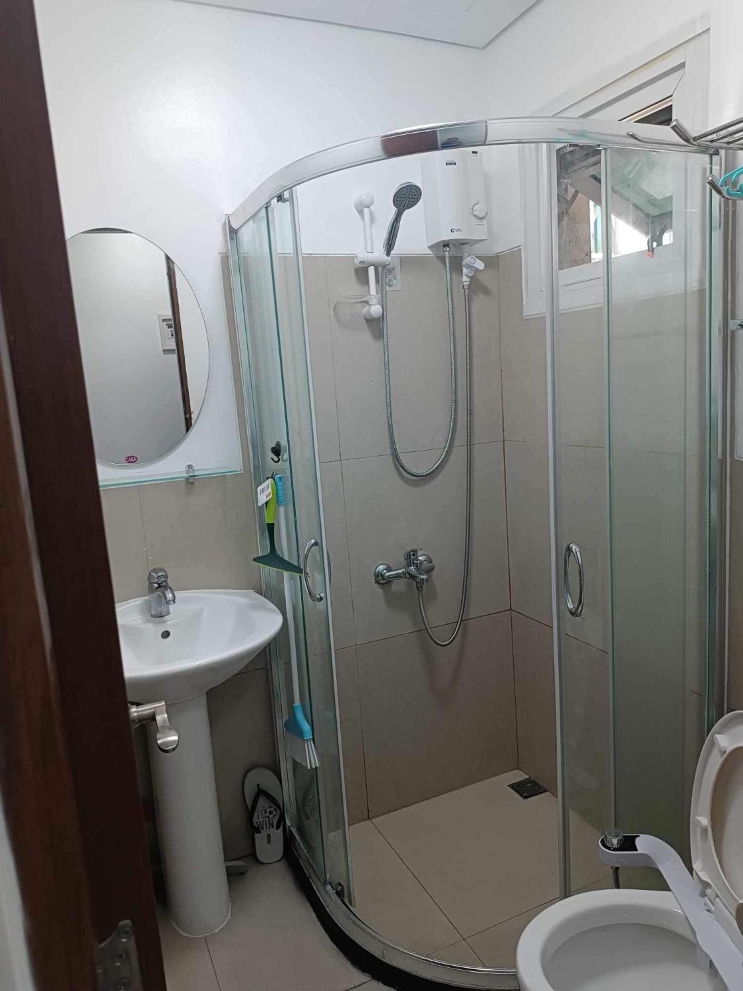 Avery Condo Suite At The Beacon Makati Makati City Esterno foto