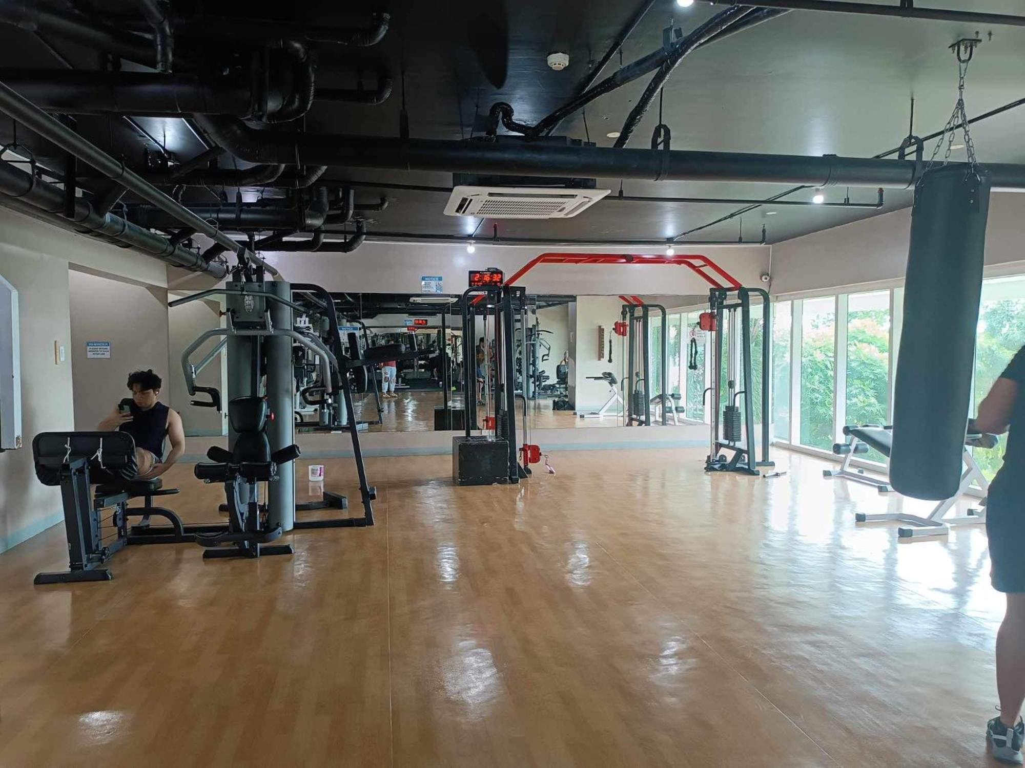 Avery Condo Suite At The Beacon Makati Makati City Esterno foto